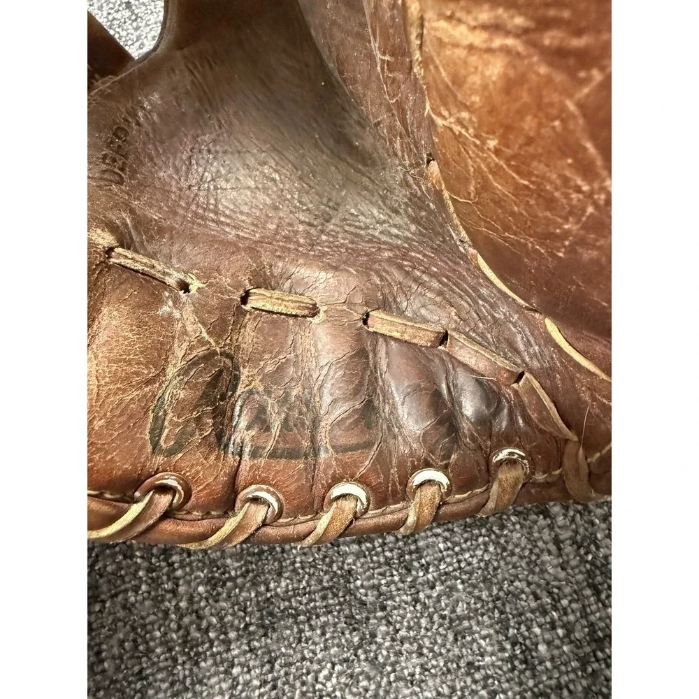 Vintage 1970s 1980s Rawlings SG59 Deep Well 10.5